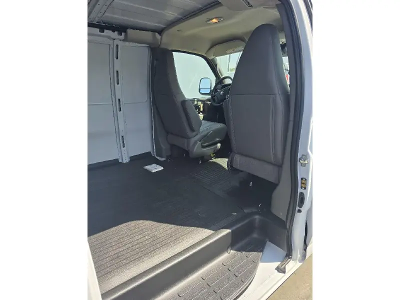 2026 CHEVROLET EXPRESS G3500