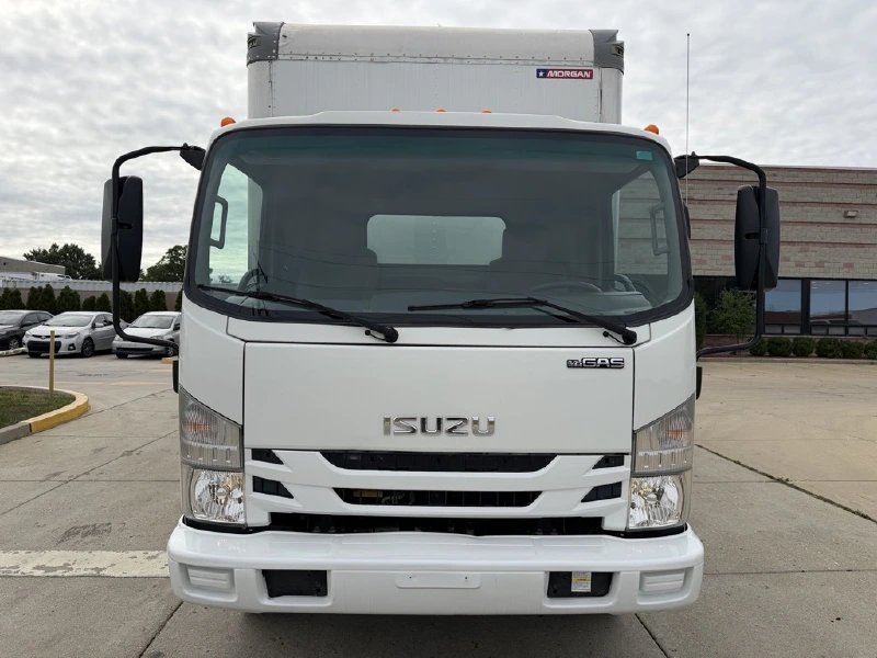2021 ISUZU NPR HD