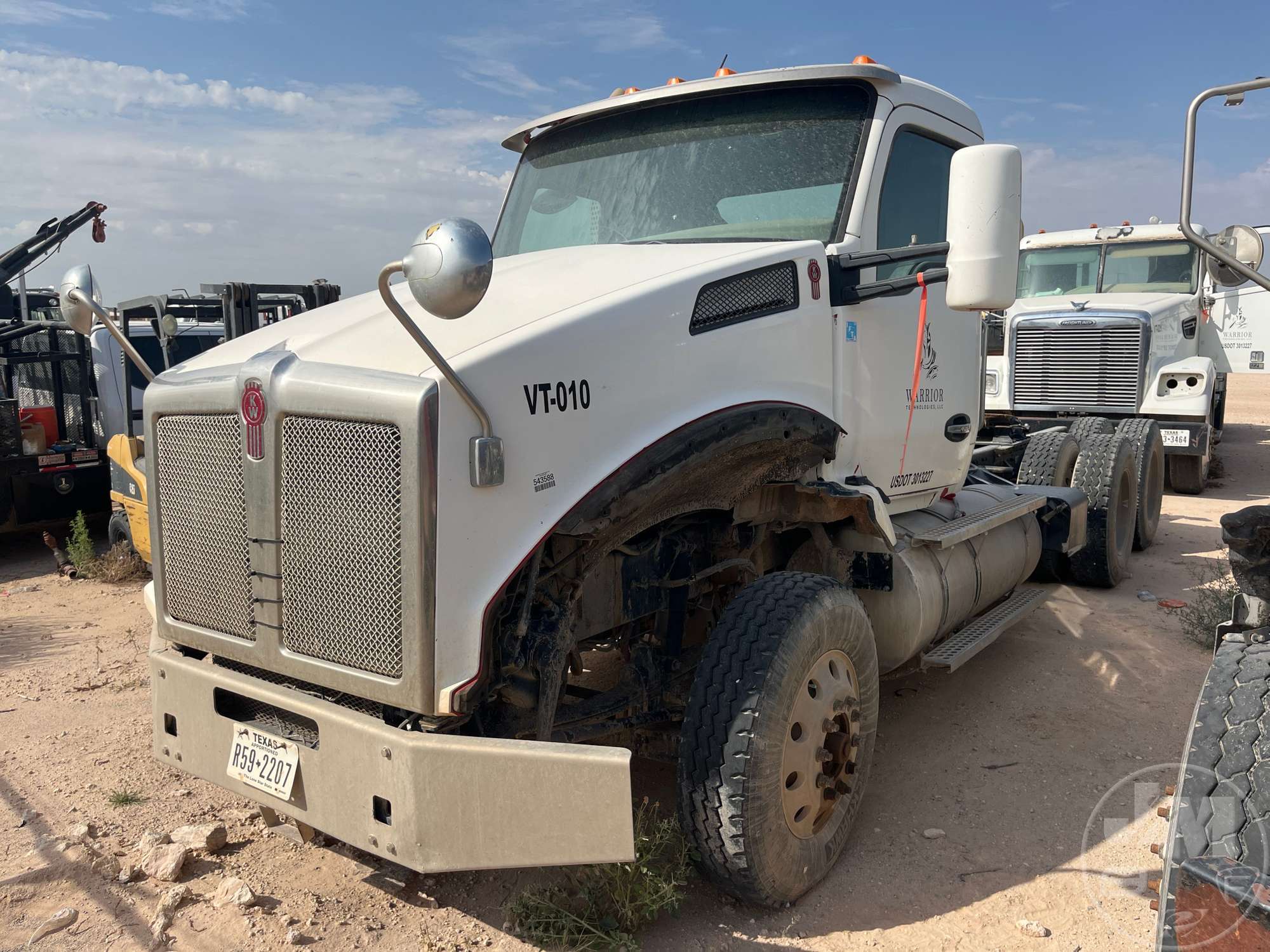 2016 KENWORTH T880 in Midland, TX