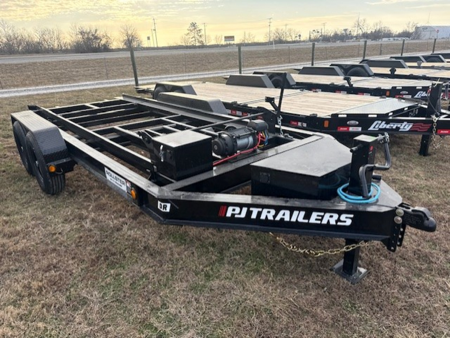2026 PJ Trailers 14 Foot Rollster Roll Off in Clinton, IN
