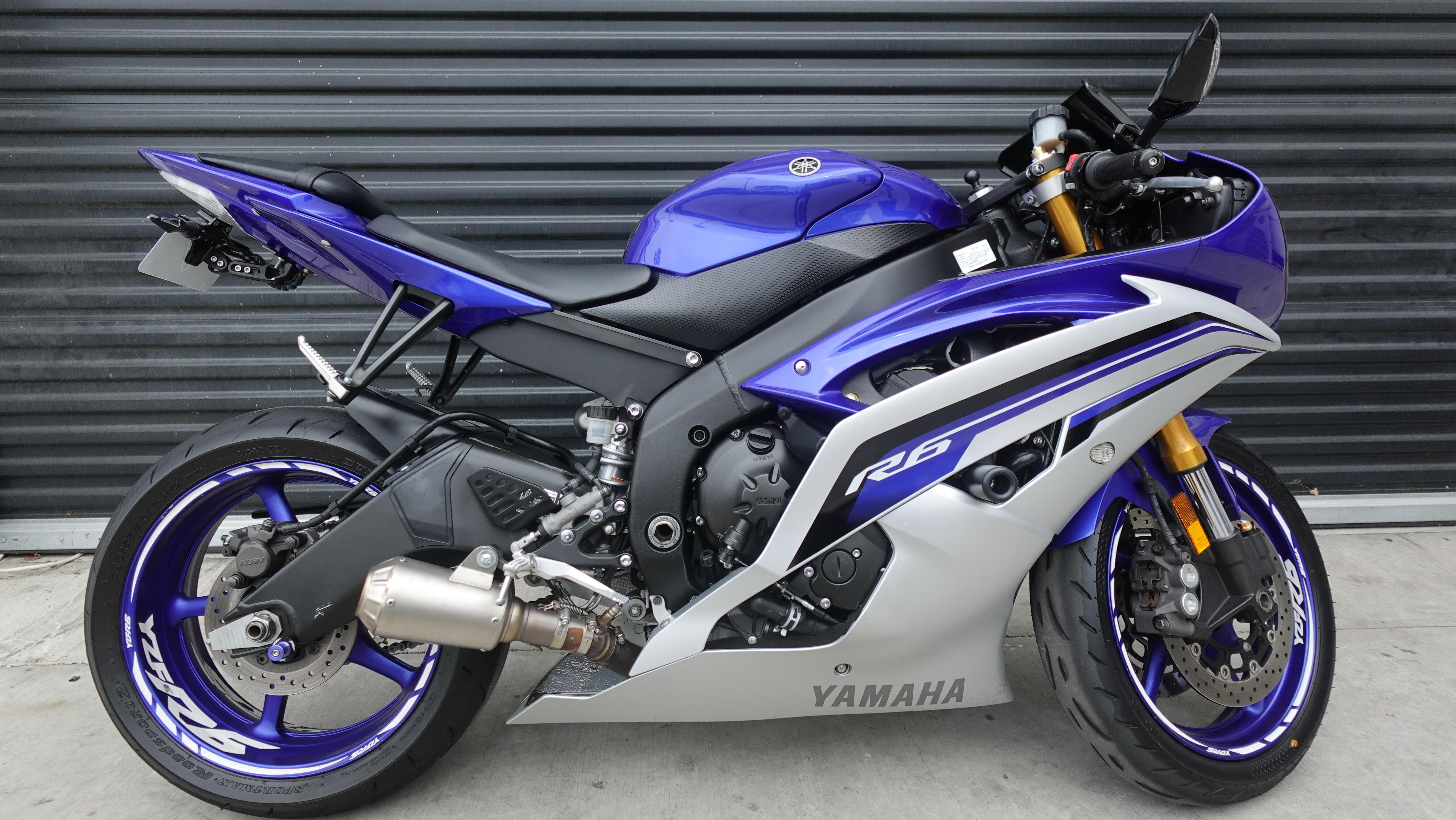 2016 Yamaha YZFR6 R6 in Santa Monica, CA