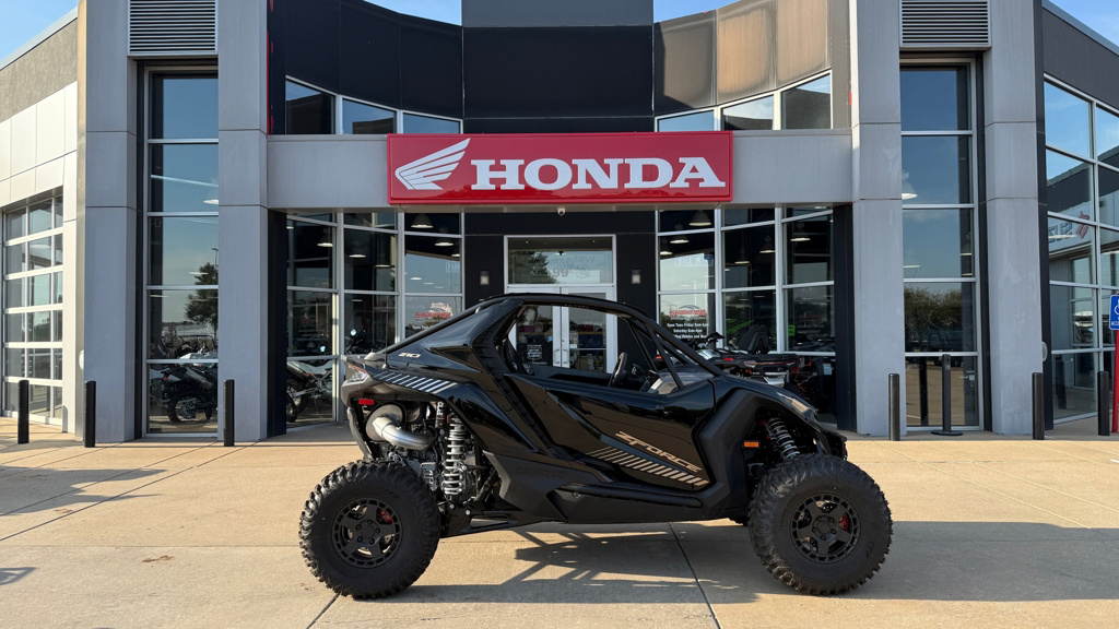 2027 CFMOTO ZFORCE Z10 in shawnee OK