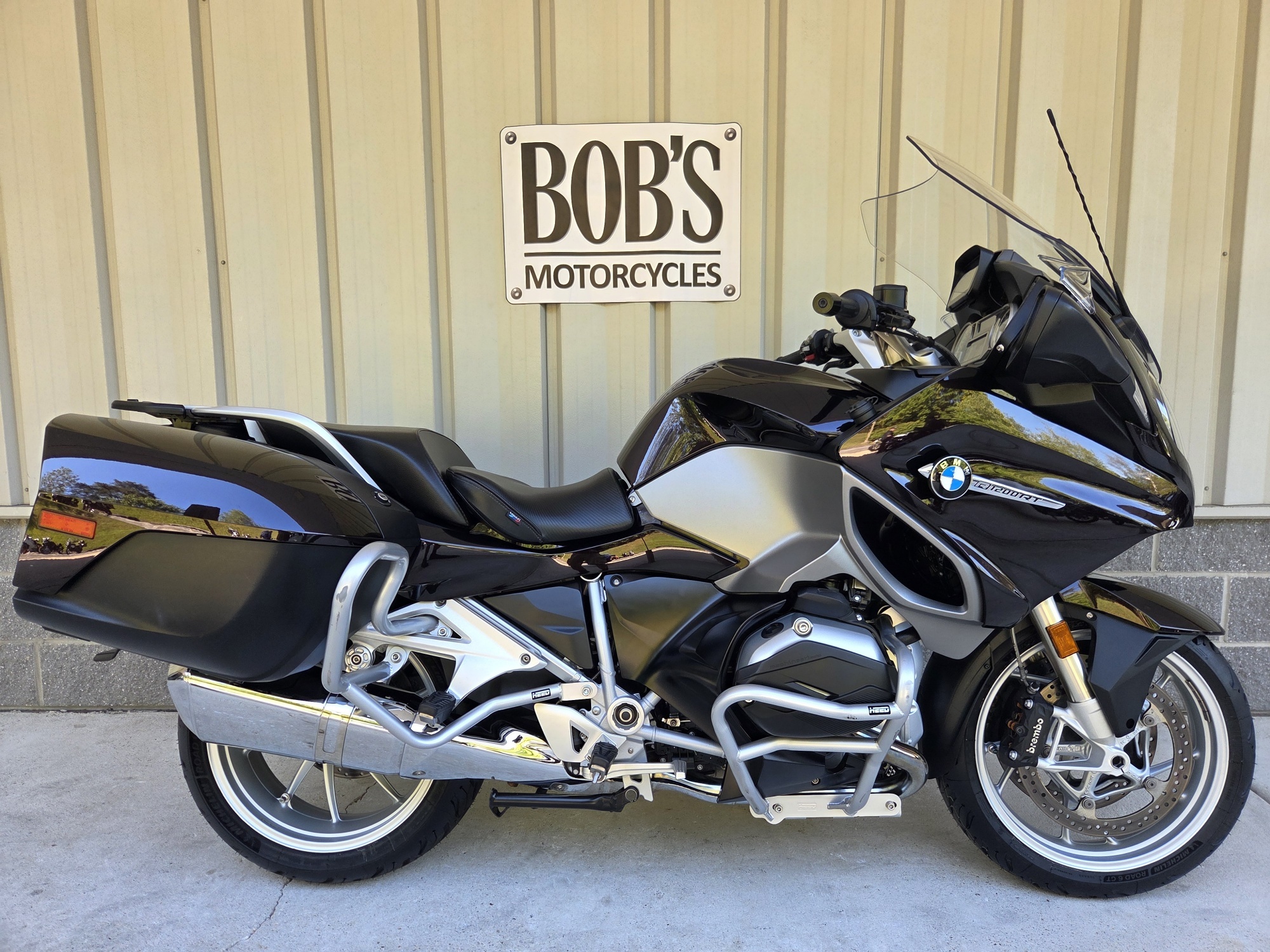 2016 BMW R 1200 RT Touring motorcycle