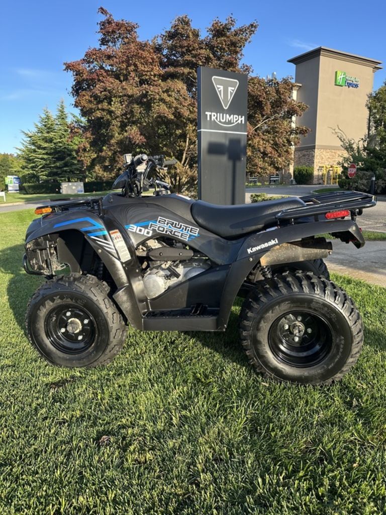 2021 Kawasaki Brute Force® 300 in riverhead NY