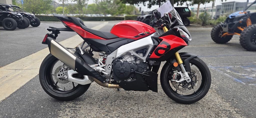 2024 Aprilia® Tuono V4 1100 in moorpark CA