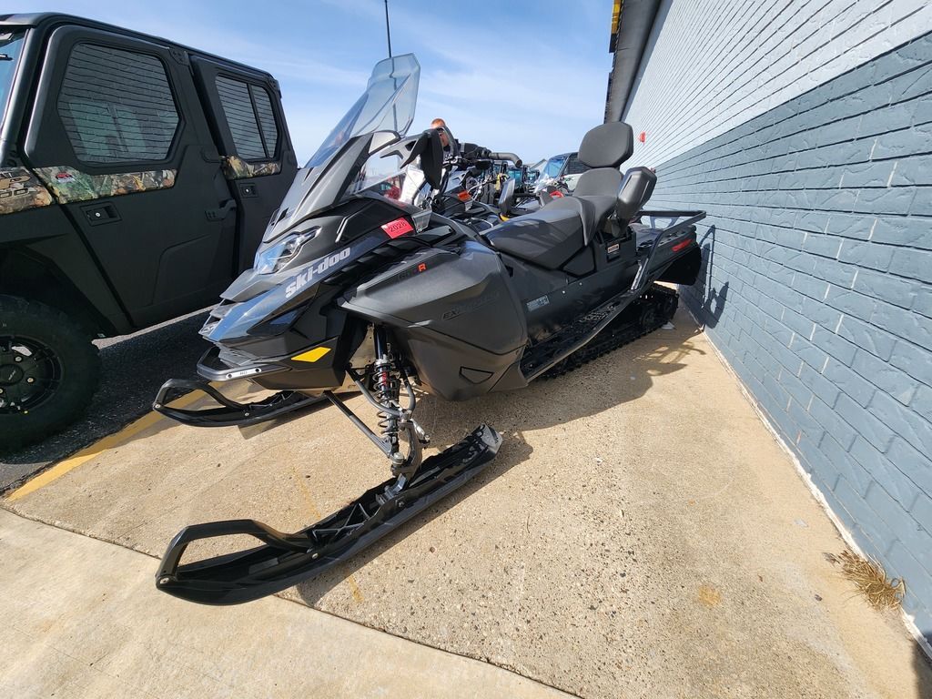 2026 Ski-Doo SM EXP LE 600R BK 1.5 W20 26 600R E-TEC® 154 1.5 in reedsburg WI