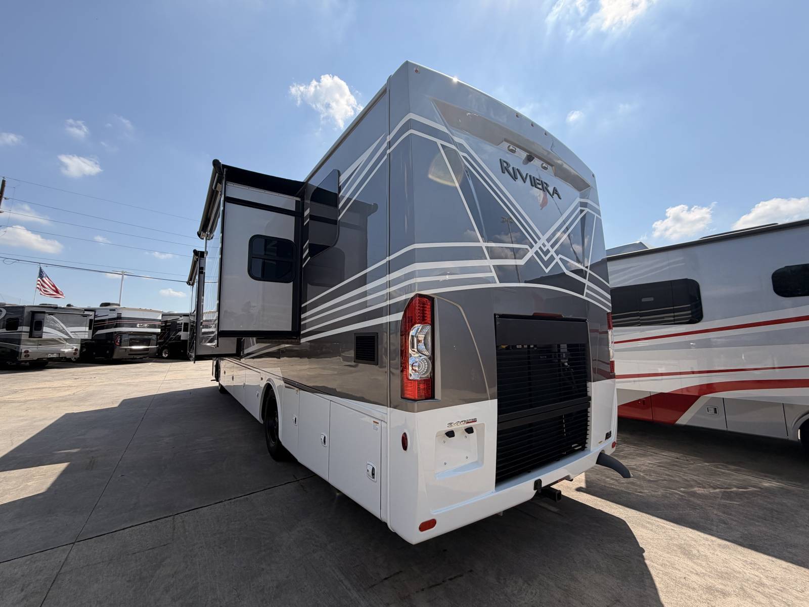 2027 Thor Motor Coach RIVIERA 38RB in spring TX