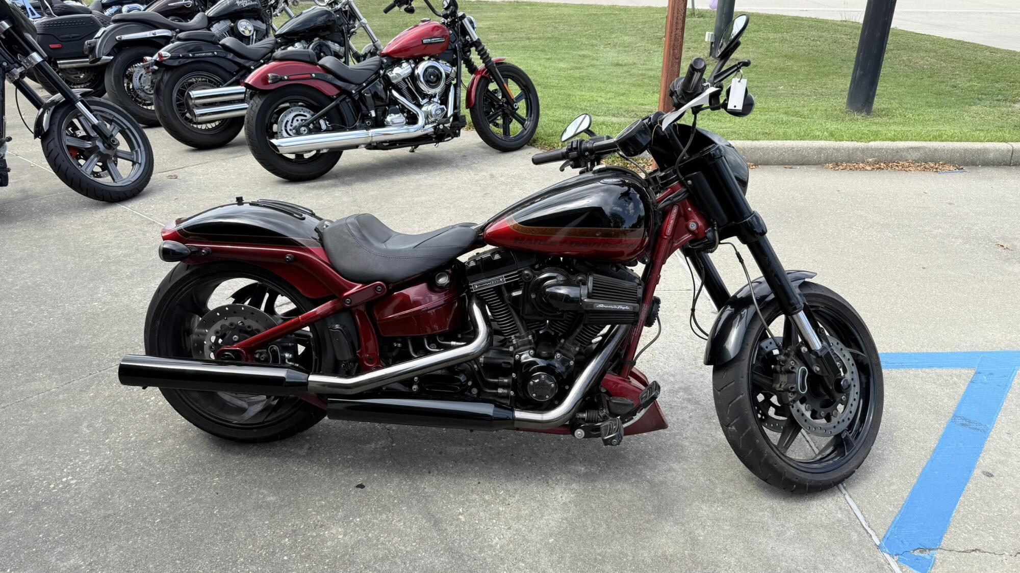 2017 Harley-Davidson CVO Pro Street Breakout BASE in Winterville, NC