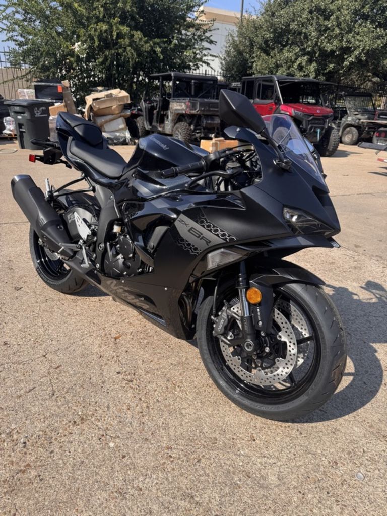 2027 Kawasaki Ninja® ZX -6R ABS ABS in College Station, TX