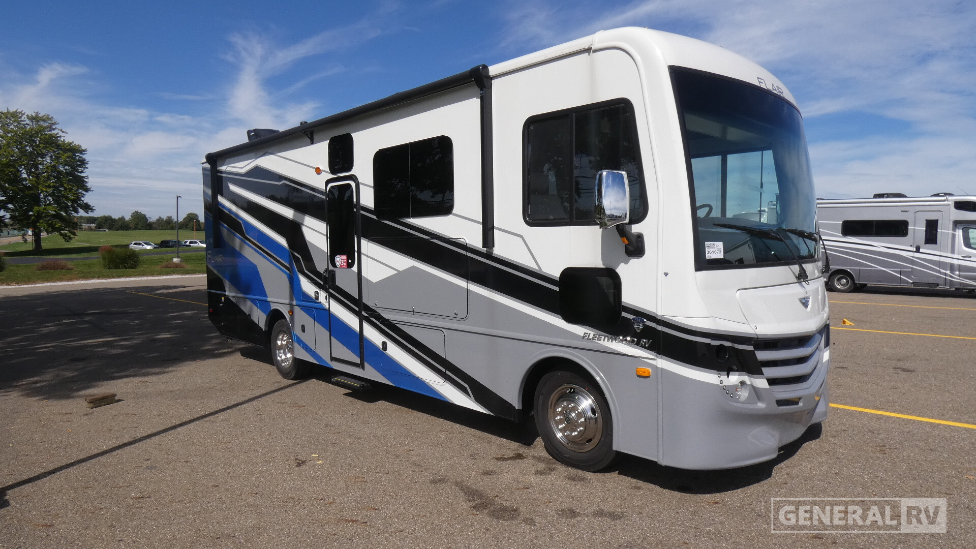 2027 Fleetwood FLAIR 28A in north canton OH