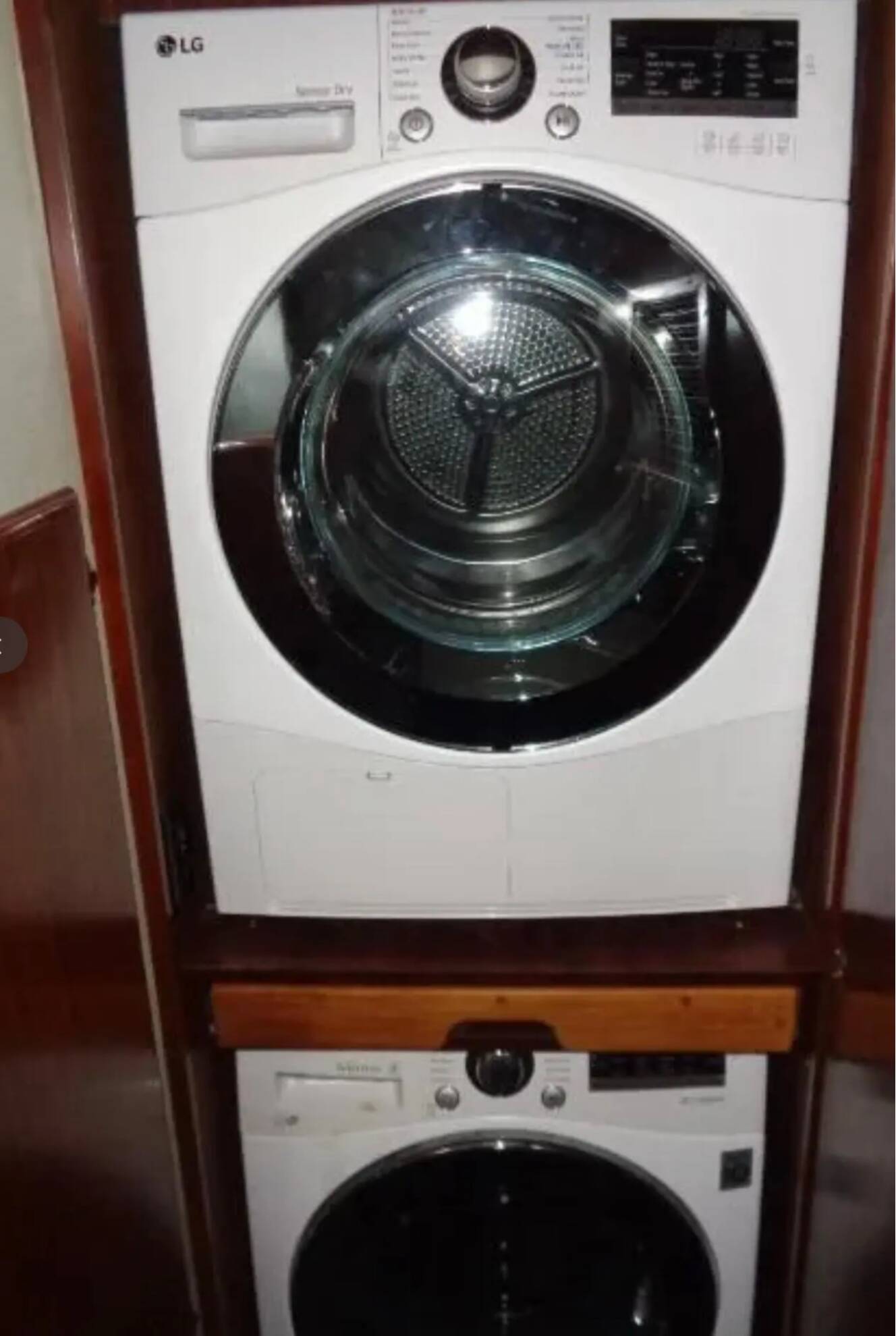 A photo of this 1989 Hatteras 67 Cockpit Motor Yacht