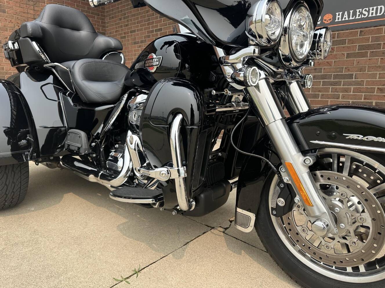 A photo of this 2024 Harley-Davidson Tri Glide Ultra