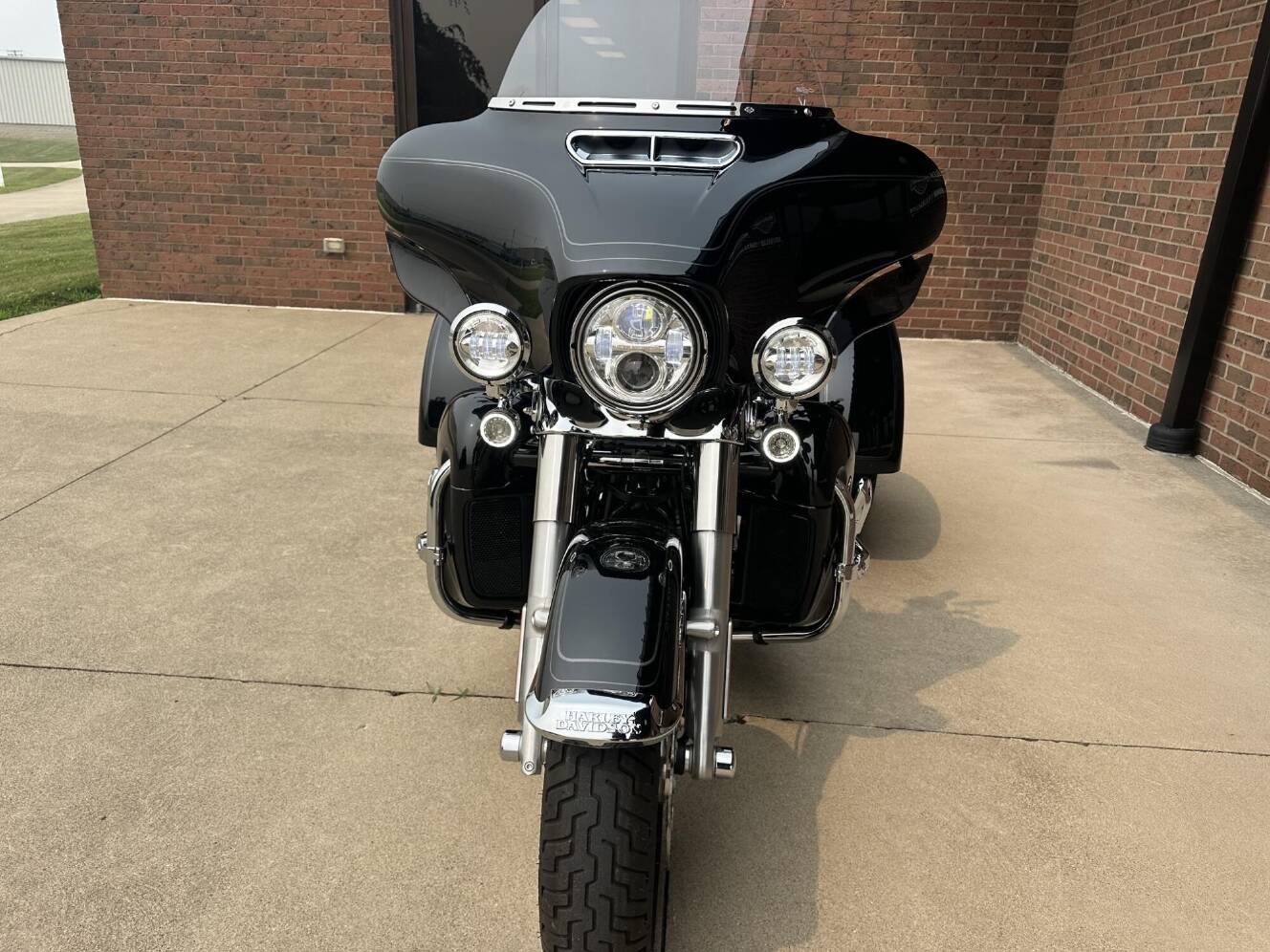 A photo of this 2024 Harley-Davidson Tri Glide Ultra