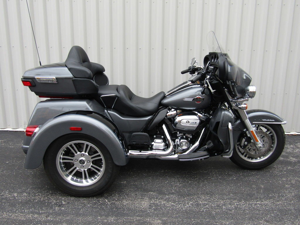 2022 Harley-Davidson® FLHTCUTG - Tri Glide® Ultra ULTRA CLASSIC in St. Charles, MO