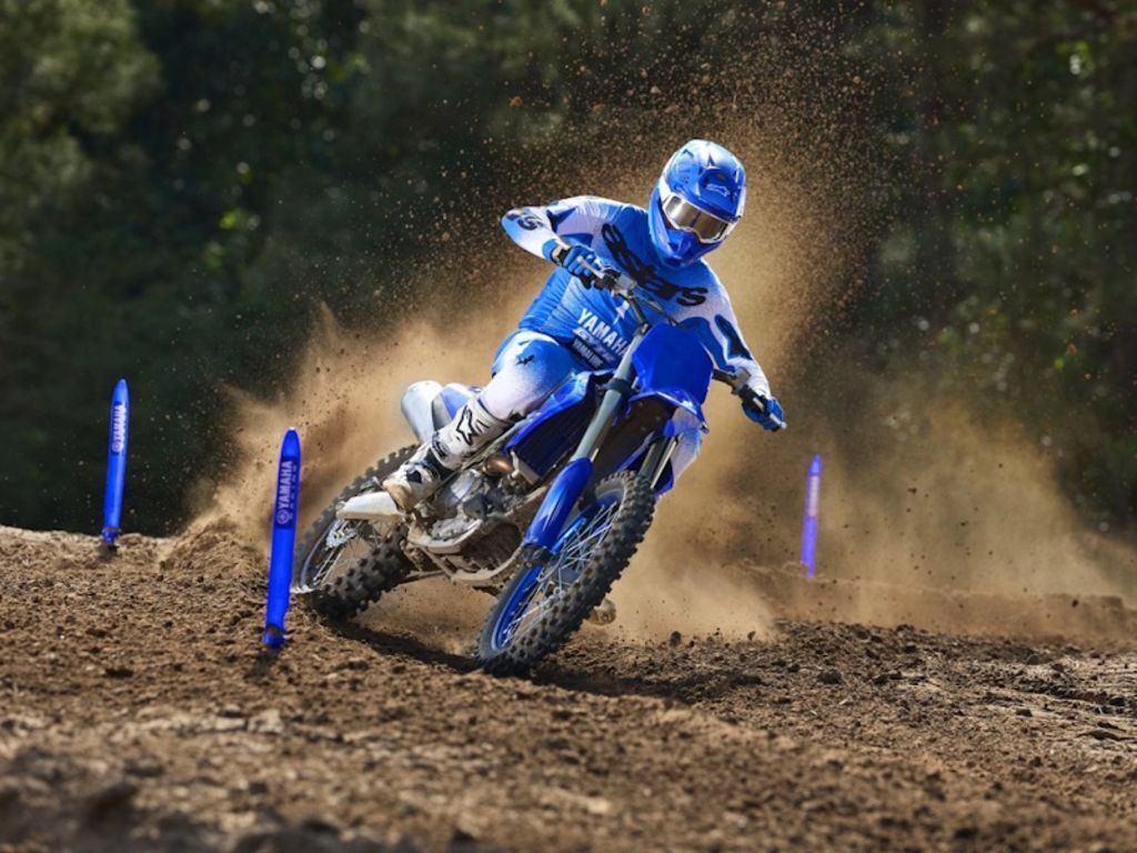 2027 Yamaha YZ450F Dirt Bike motorcycle