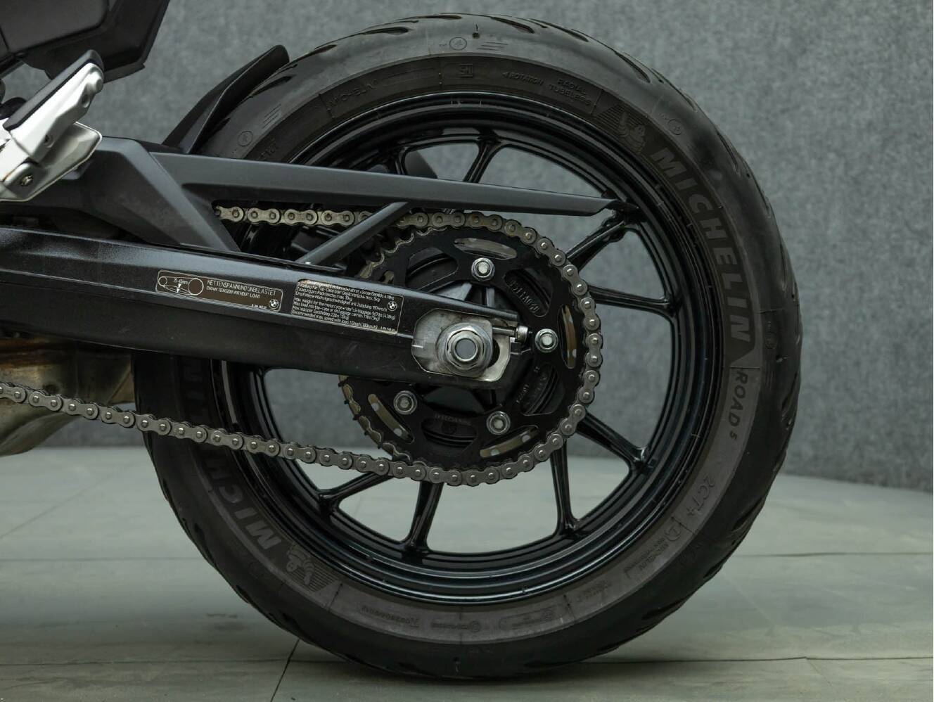 A photo of this 2020 BMW F900XR W/ABS