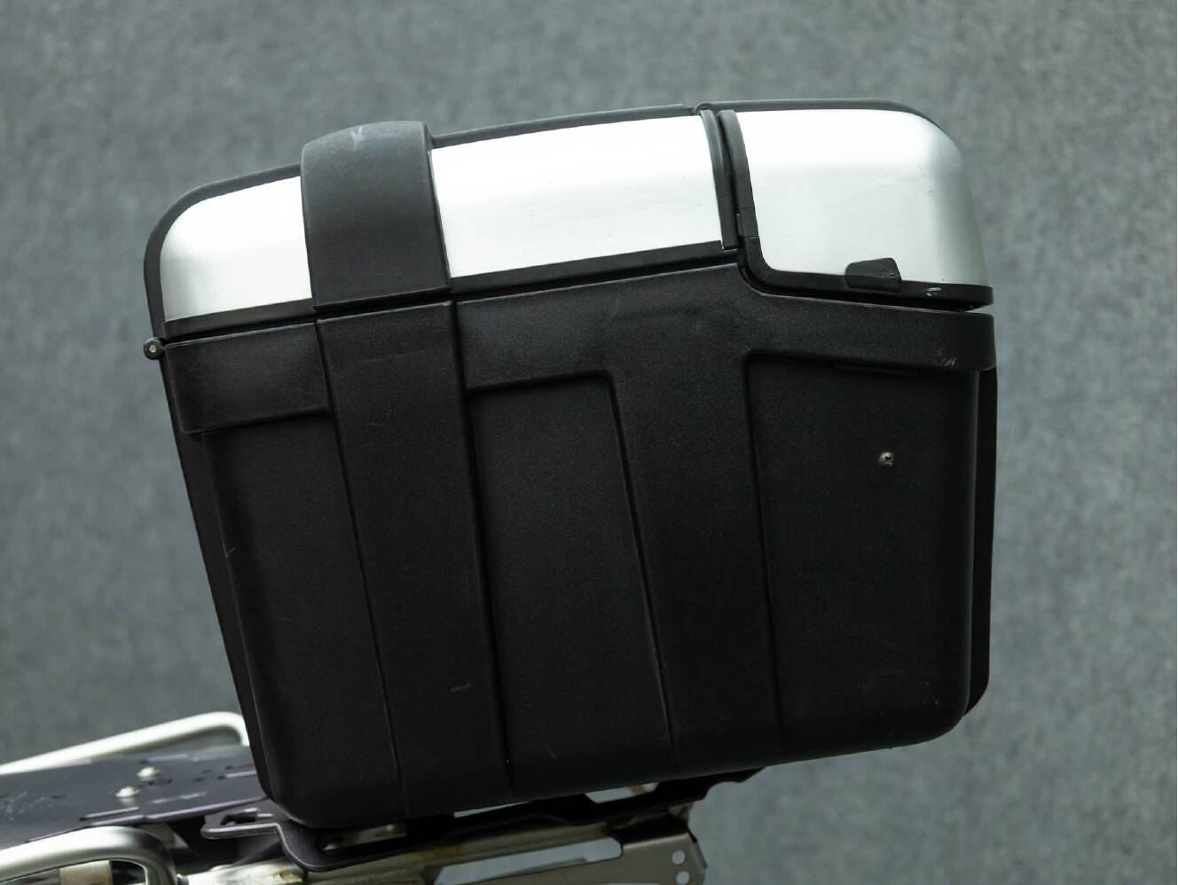 A photo of this 2012 BMW R1200GS ADVENTURE PREMIUM W/ABS