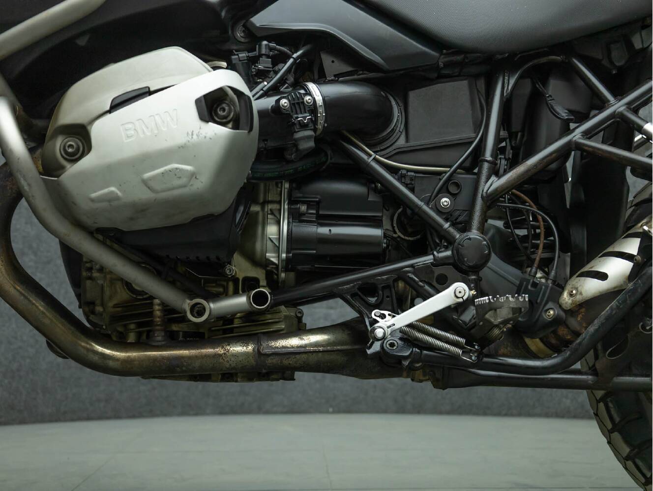 A photo of this 2012 BMW R1200GS ADVENTURE PREMIUM W/ABS
