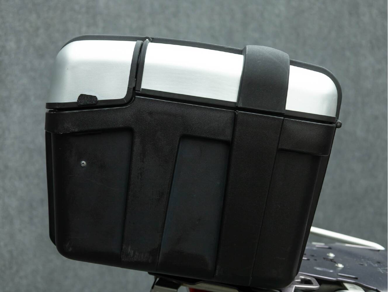 A photo of this 2012 BMW R1200GS ADVENTURE PREMIUM W/ABS
