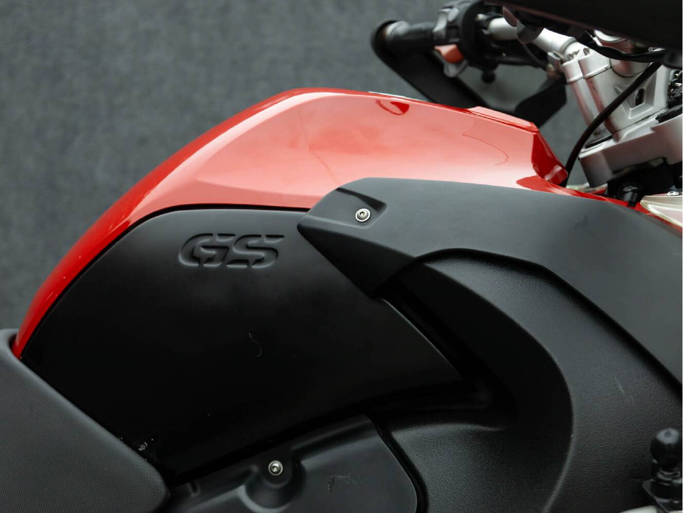 A photo of this 2012 BMW R1200GS ADVENTURE PREMIUM W/ABS