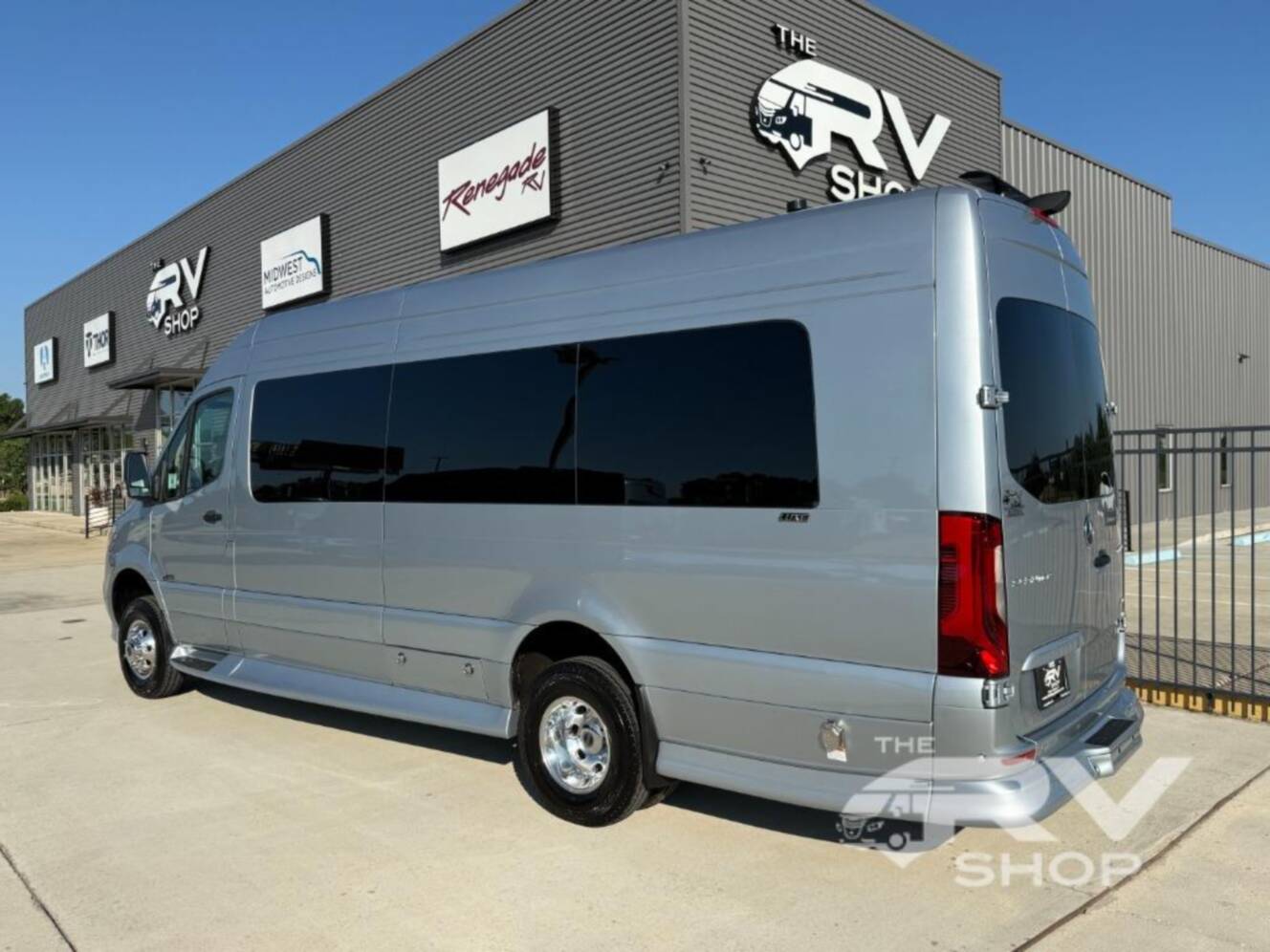 A photo of this 2027 Midwest Automotive Designs Luxe Cruiser D6