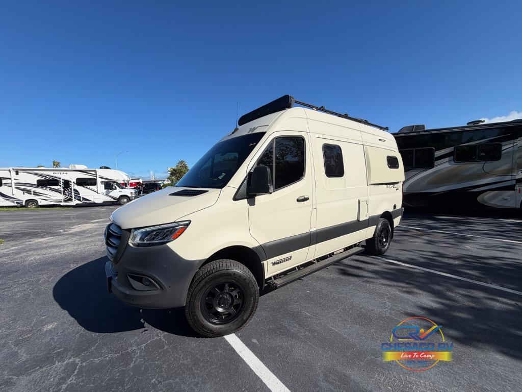 2021 Winnebago Revel 44E in stuart FL