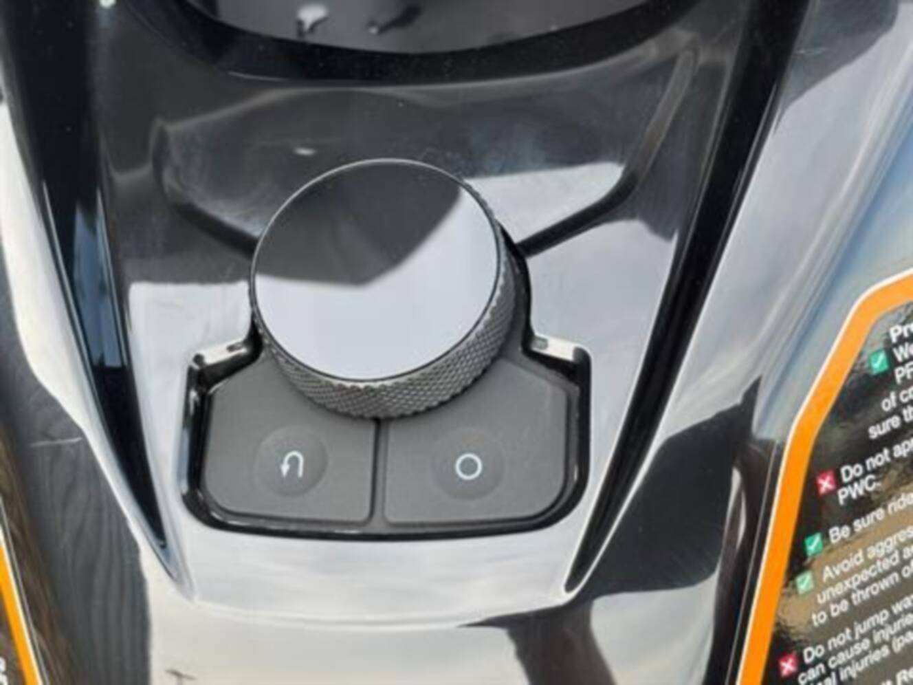 A photo of this 2026 Kawasaki Jet Ski® Ultra® 310LX