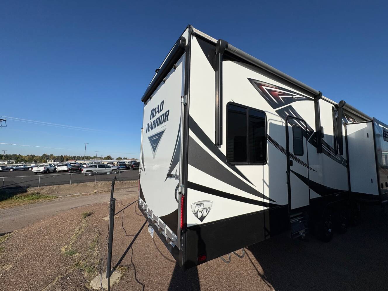 A photo of this 2020 Heartland Road Warrior 413RW