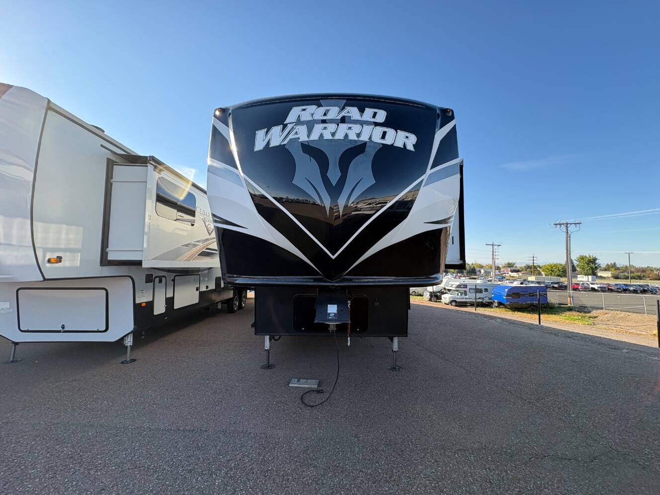 A photo of this 2020 Heartland Road Warrior 413RW