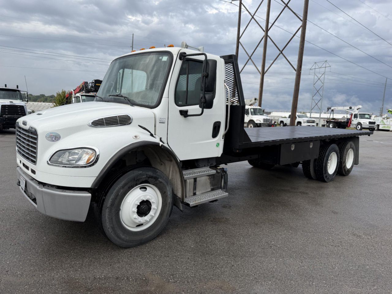 2020 FREIGHTLINER BUSINESS CLASS M2 106 in Poulsbo, WA