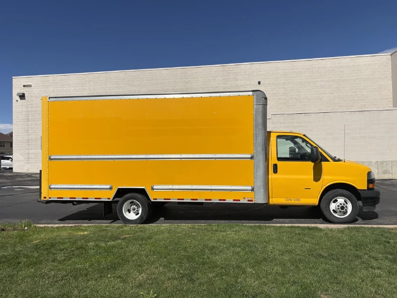 2021 GMC SAVANA