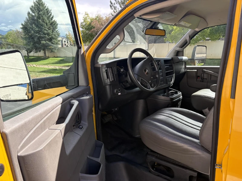 2021 GMC SAVANA