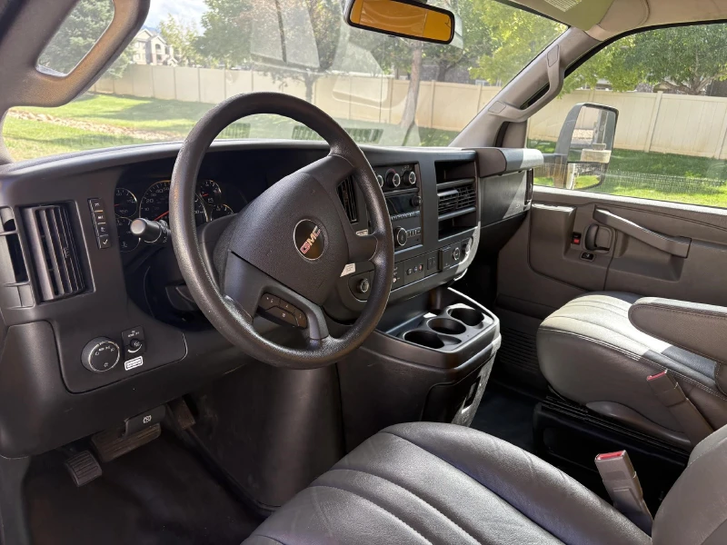 2021 GMC SAVANA
