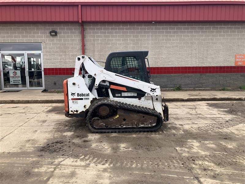 2014 BOBCAT T590 in Burlington, IA