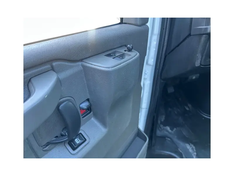 2022 GMC SAVANA G2500