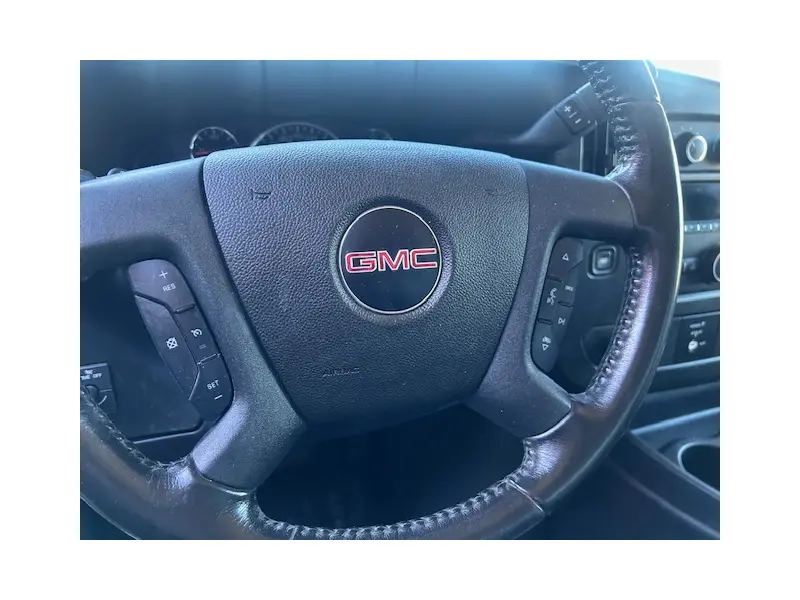 2022 GMC SAVANA G2500
