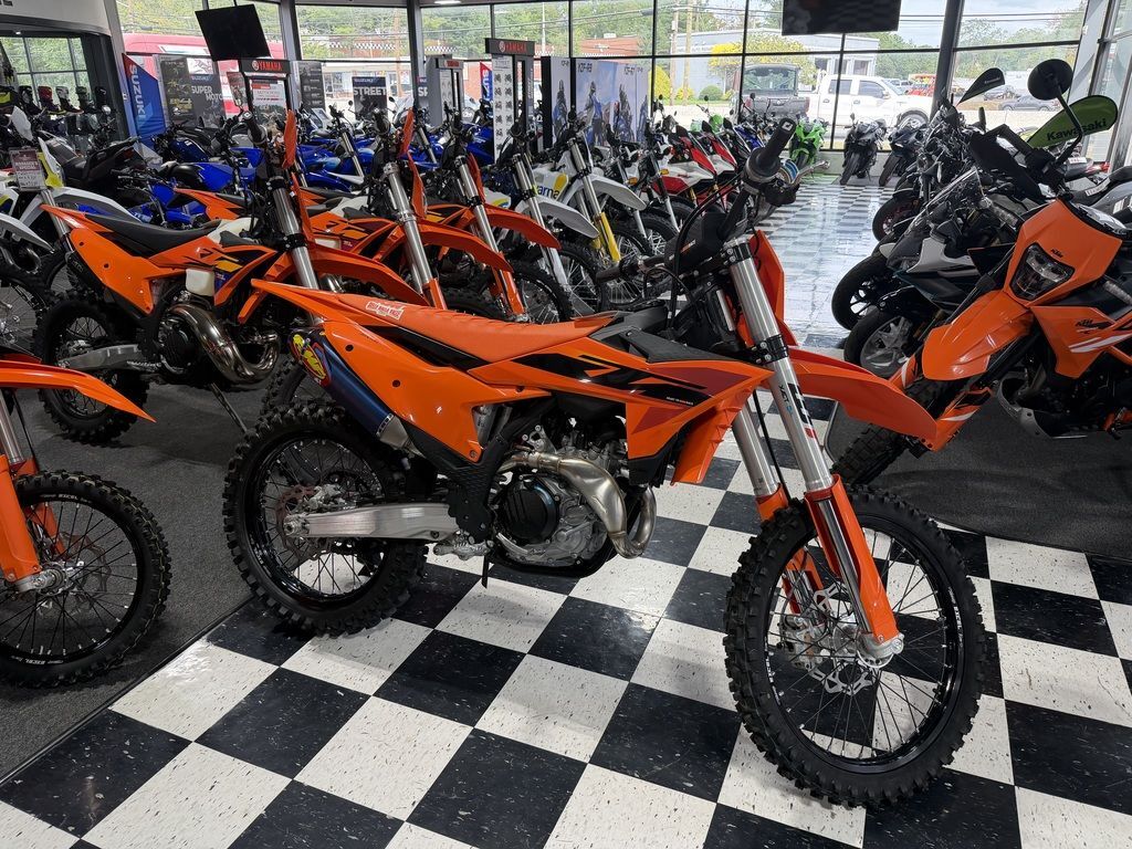 2025 KTM 450 SX-F SX-F in Middletown, NJ