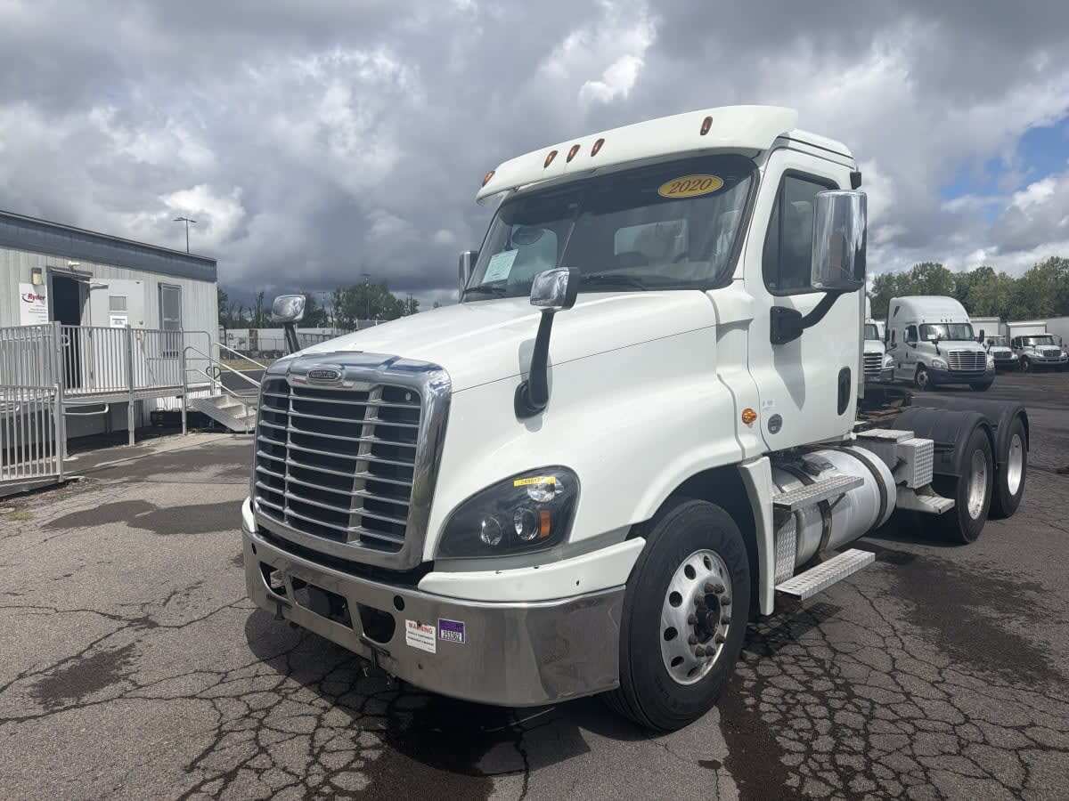 2020 FREIGHTLINER CASCADIA 125 in Hampton, VA
