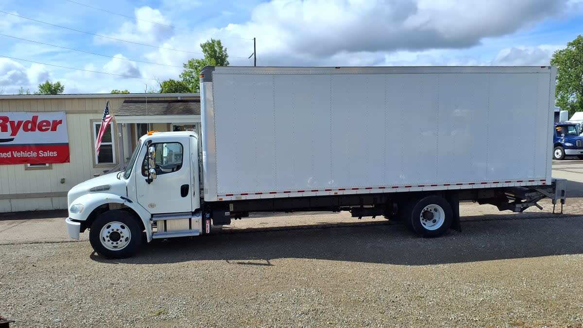 2019 FREIGHTLINER BUSINESS CLASS M2 106 in Cincinnati, OH