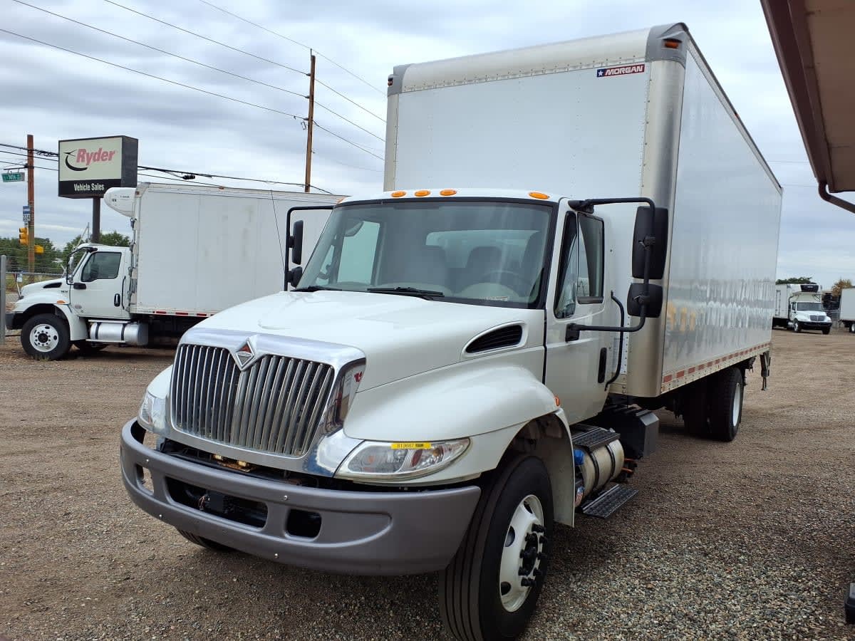 2019 INTERNATIONAL 4300 in Commerce City, CO