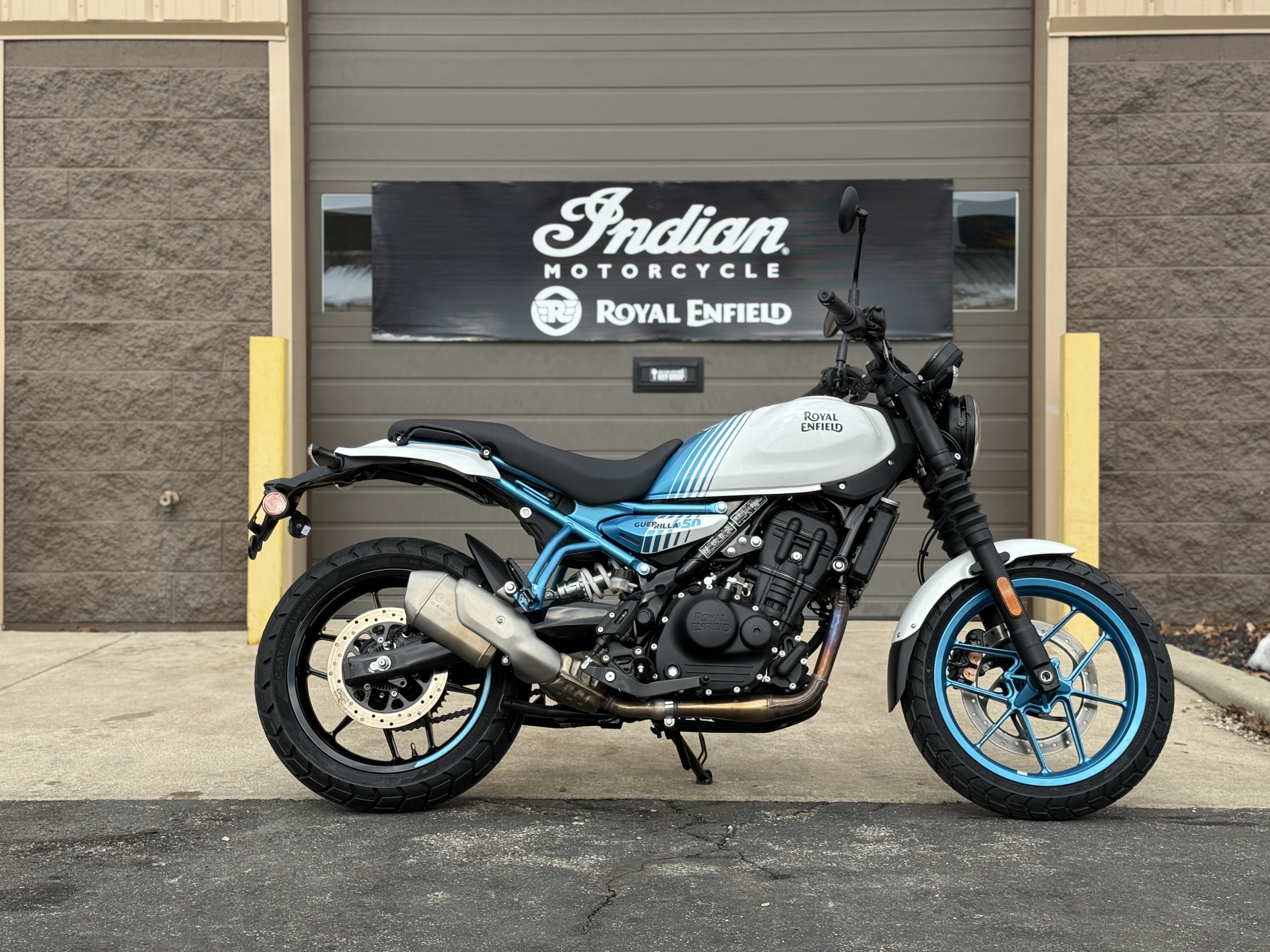 2026 Royal Enfield Guerrilla 450 450 in Elkhart, IN