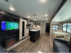 2021 HIGHLAND RIDGE LIGHT 313RLS
