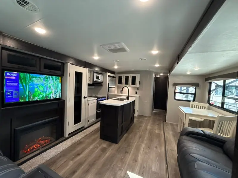 2021 HIGHLAND RIDGE LIGHT 313RLS