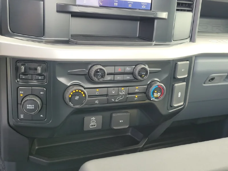 2026 FORD F350