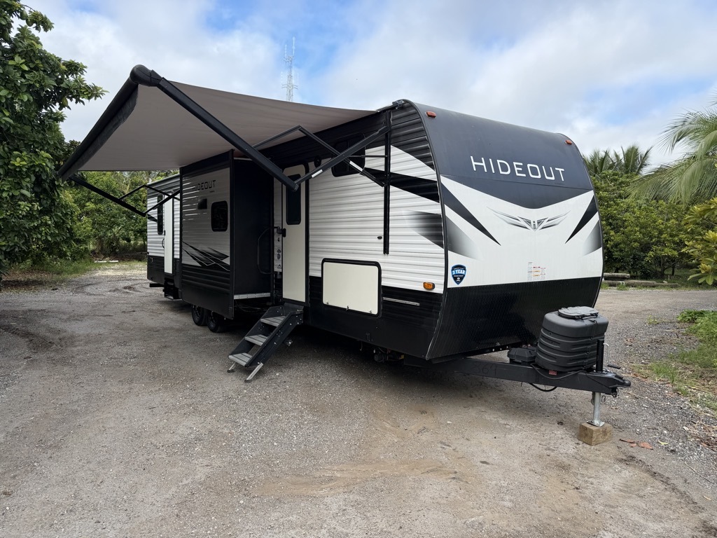 2021 Keystone HIDEOUT 32FBTS RV