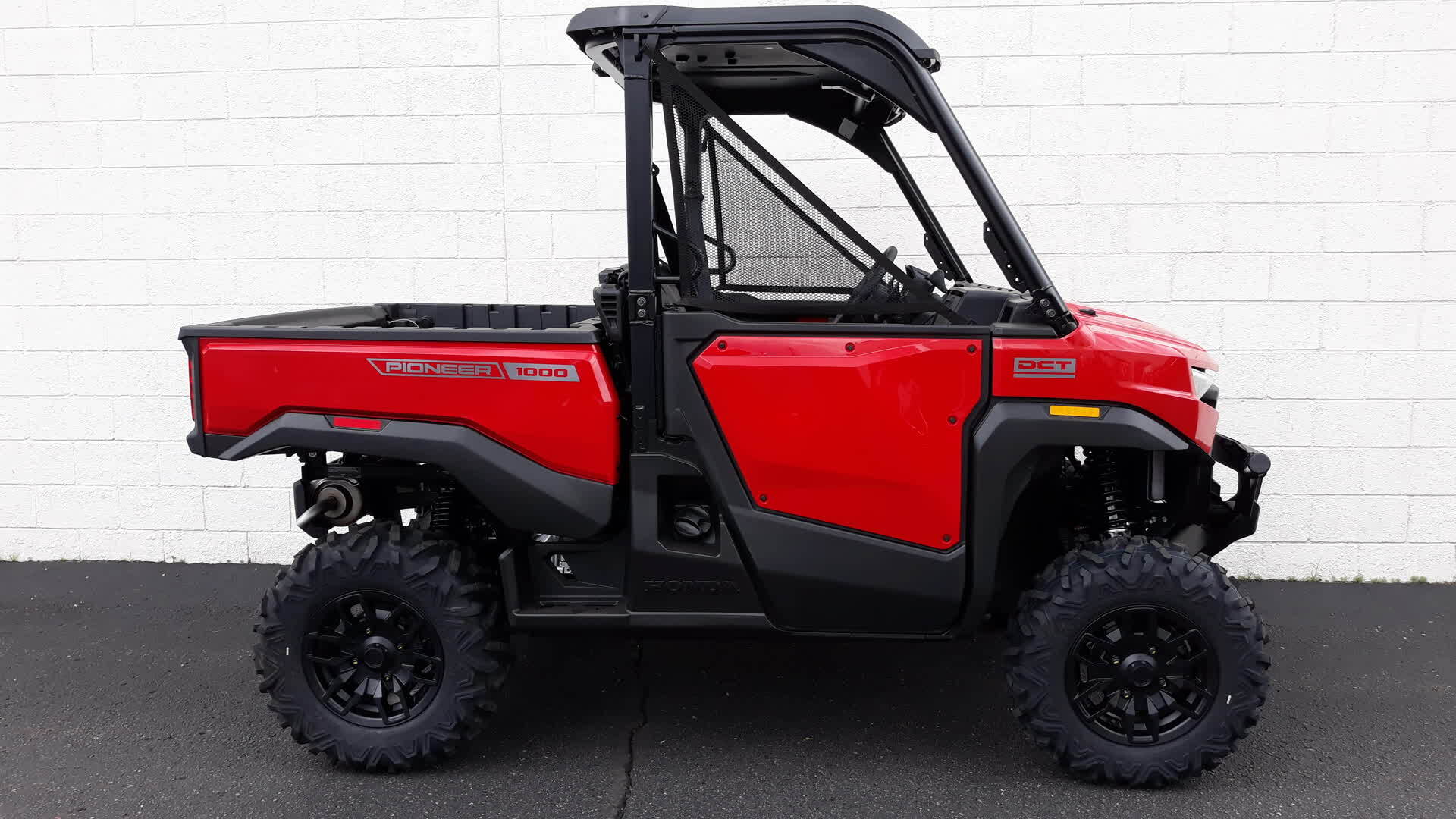 2026 Honda Pioneer 1000 Deluxe UTV/Utility ATV