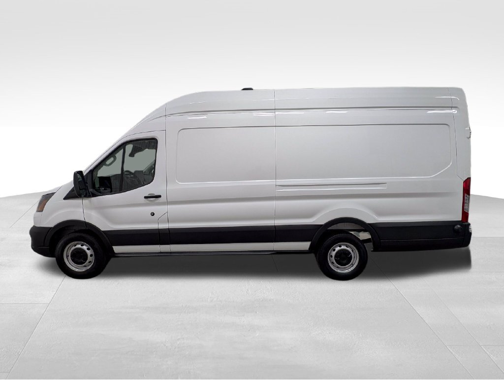 2027 FORD TRANSIT 250 in Wichita, KS