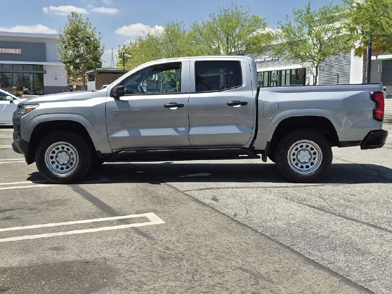 2024 CHEVROLET Colorado