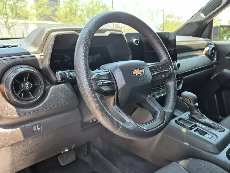 2024 CHEVROLET Colorado