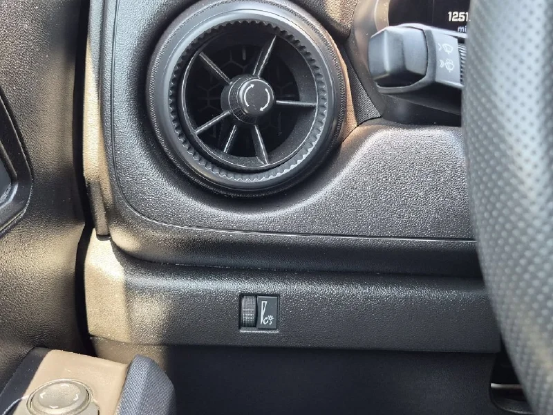 2024 CHEVROLET Colorado